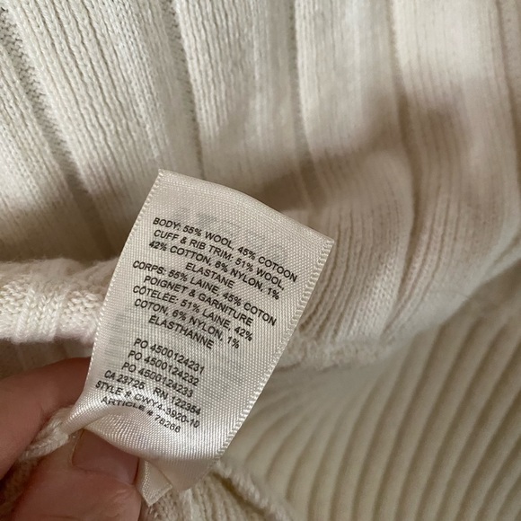 ARITZIA WILFRED plunge front cardigan oversized cream large wool - Picture 9 of 9